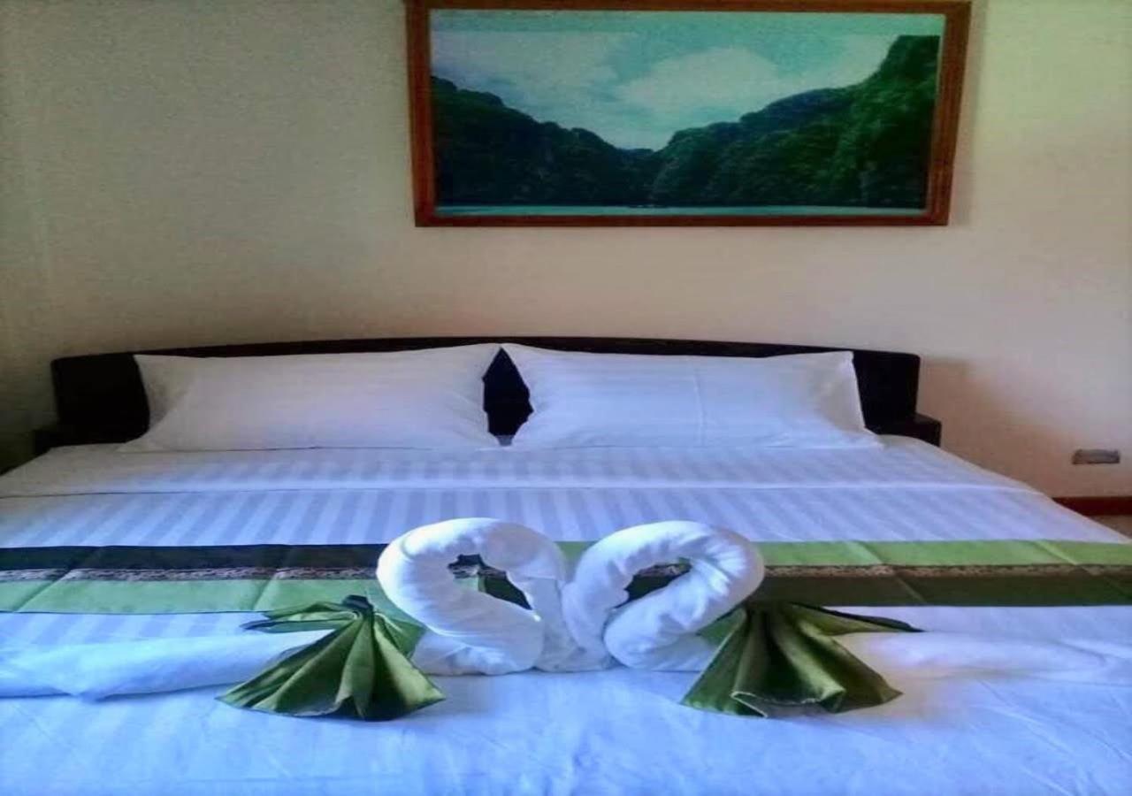 โกลเด้น บี พีพี Hotel เกาะพีพี ภายนอก รูปภาพ